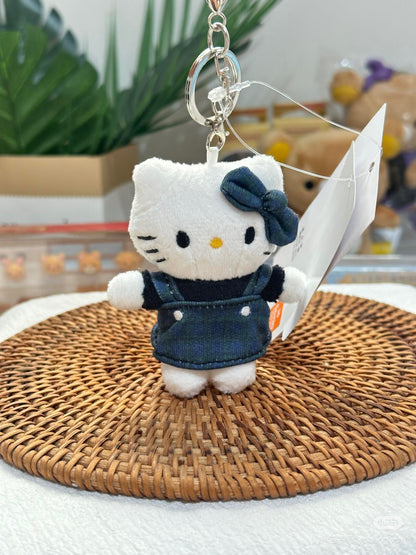 Sanrio三丽鸥｜.st lowrys farm me%联名Hello Kitty第三代毛绒钥匙扣/包挂/挂件