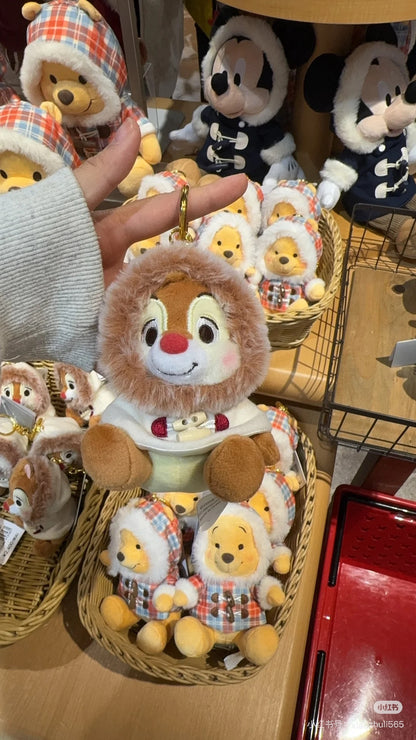 Disney迪士尼｜Winter Jacket Doll东迪冬日限定大衣斗篷奇奇和蒂蒂冬装坐姿钥匙扣挂件/可脱帽｜约高さ17×幅15×奥行き12(cm)