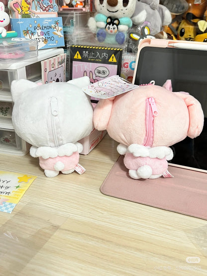 【new】Sanrio三丽鸥｜Hello Kitty奶嘴天使宝宝挂件/零钱包/背后有拉链和小翅膀｜约 8.0 x 10.0 x 14.0cm