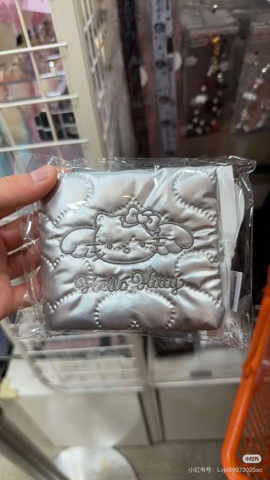 Hello Kitty｜Angel Quilted Album｜H105xW115xD30mm approx.