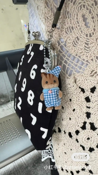 【limit 1】SylvanianFamilies｜Walnut Squirrel Key Chain Nightware Eopch Calico Critters