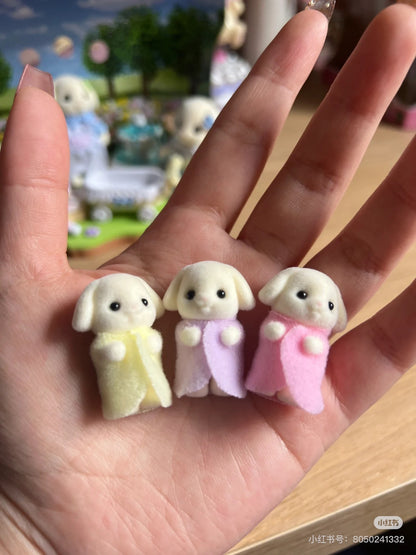 SylvanianFamilies森贝儿家族｜Flora Rabbit Family芙罗拉垂耳兔家族一家五口三胞胎套组/玩具/过家家5735