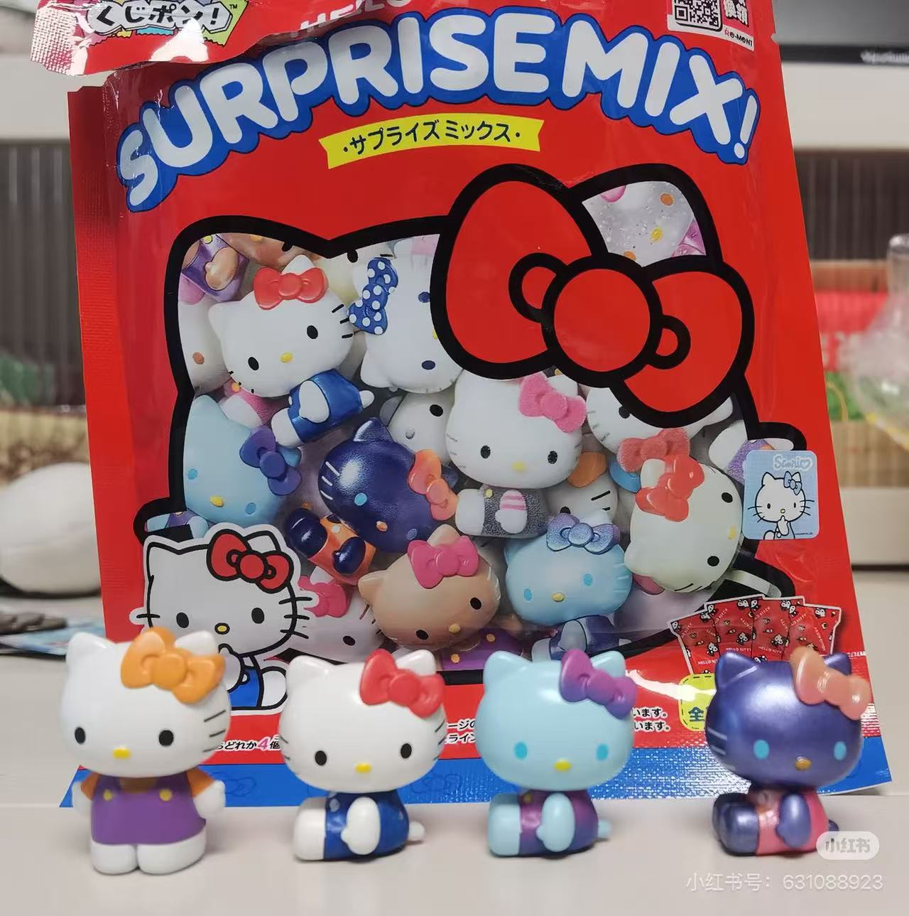 Sanrio｜Hello Kitty SURPRISE MIX! mystery bag/blind box/All 32 types｜1pcs