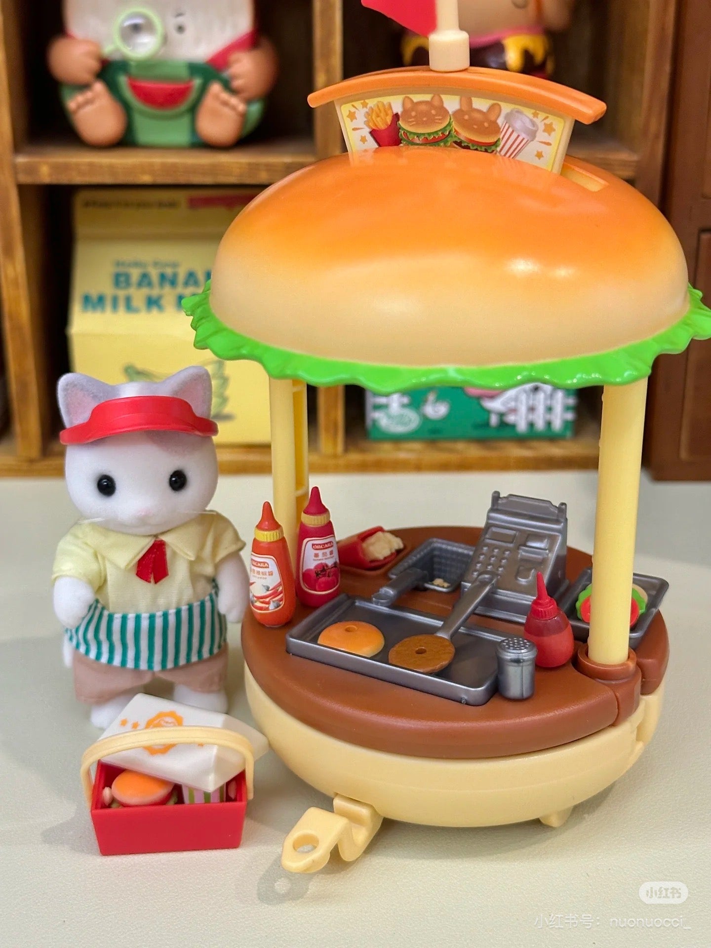 SylvanianFamilies森贝儿家族｜Hamburger Stand拿铁猫汉堡外卖车套组/玩具/过家家5757
