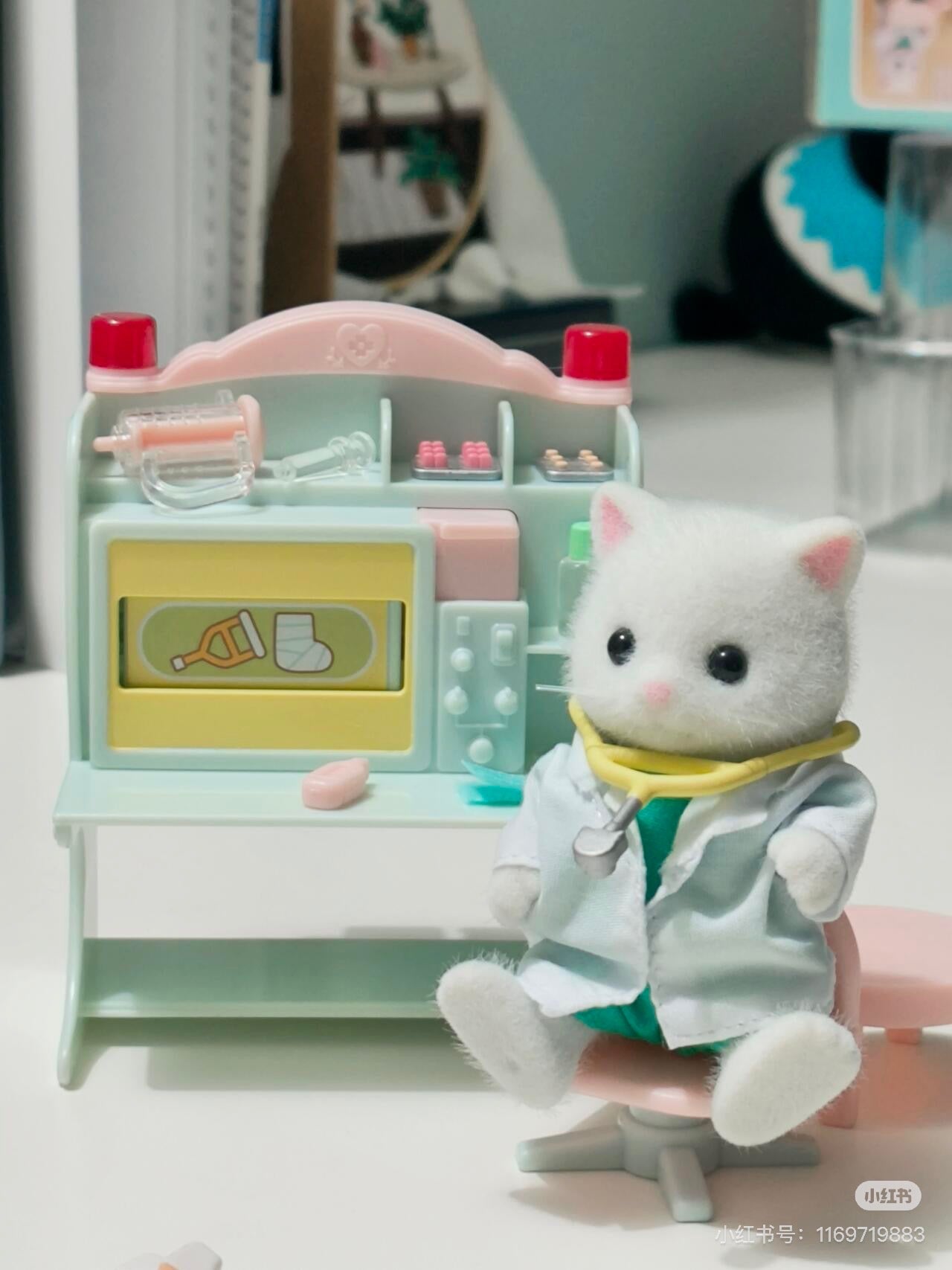 SylvanianFamilies森贝儿家族｜Village Doctor Starter Set-Persian Cat波斯猫乡村医生入门套组/玩具/过家家5705