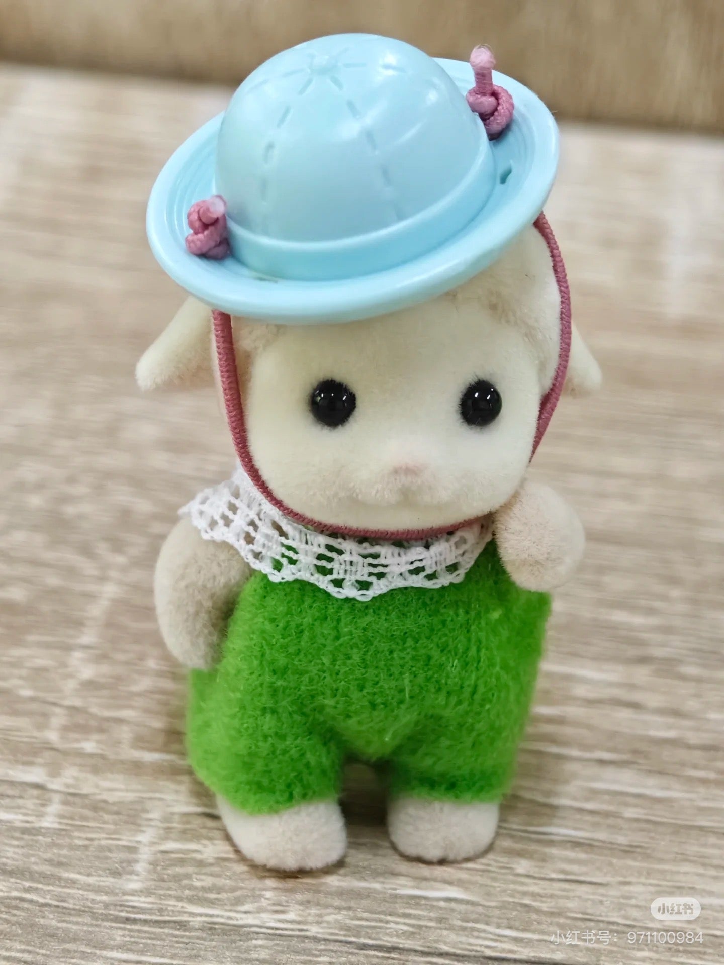 SylvanianFamilies森贝儿家族｜Sheep Baby绵羊宝宝包包帽子站宝套装/四肢可动/玩具/过家家5620
