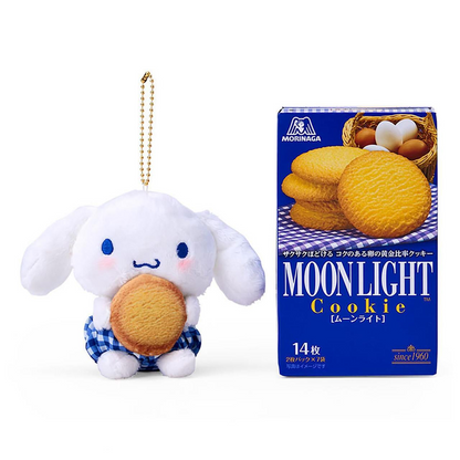 Sanrio三丽鸥｜Morinaga × Sanrio Collaboration Biscuit &amp; Mascot Holder森永联名饼干+毛绒玩偶挂件/包挂｜约 23.0 x 13.2 x 12.1cm【25.07】