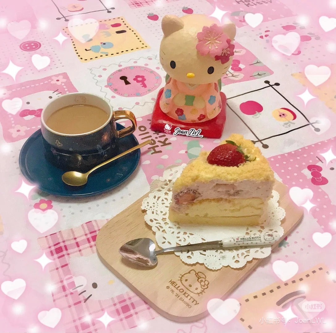 HelloKitty凯蒂猫｜Hello kitty樱花和服坐姿开运存钱罐｜约110x165x110mm