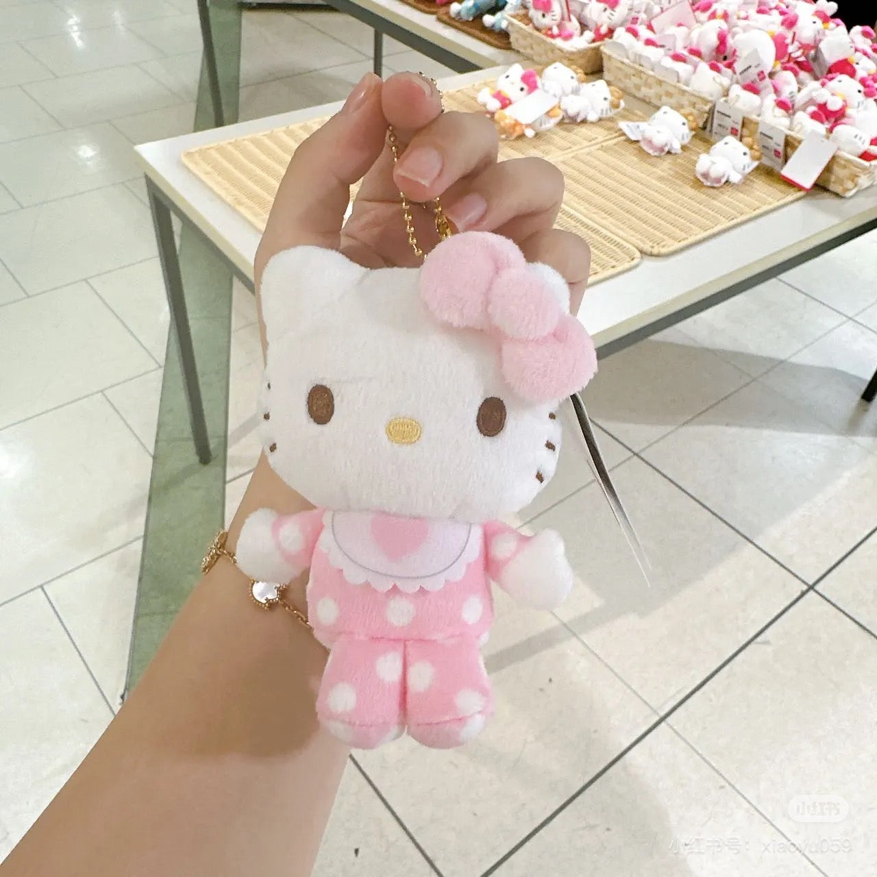 HelloKitty｜Sanrio 50th Anniversary Collection Standard Baby Mascot Holder /Plush Keychain｜ 85x100x45mm approx.