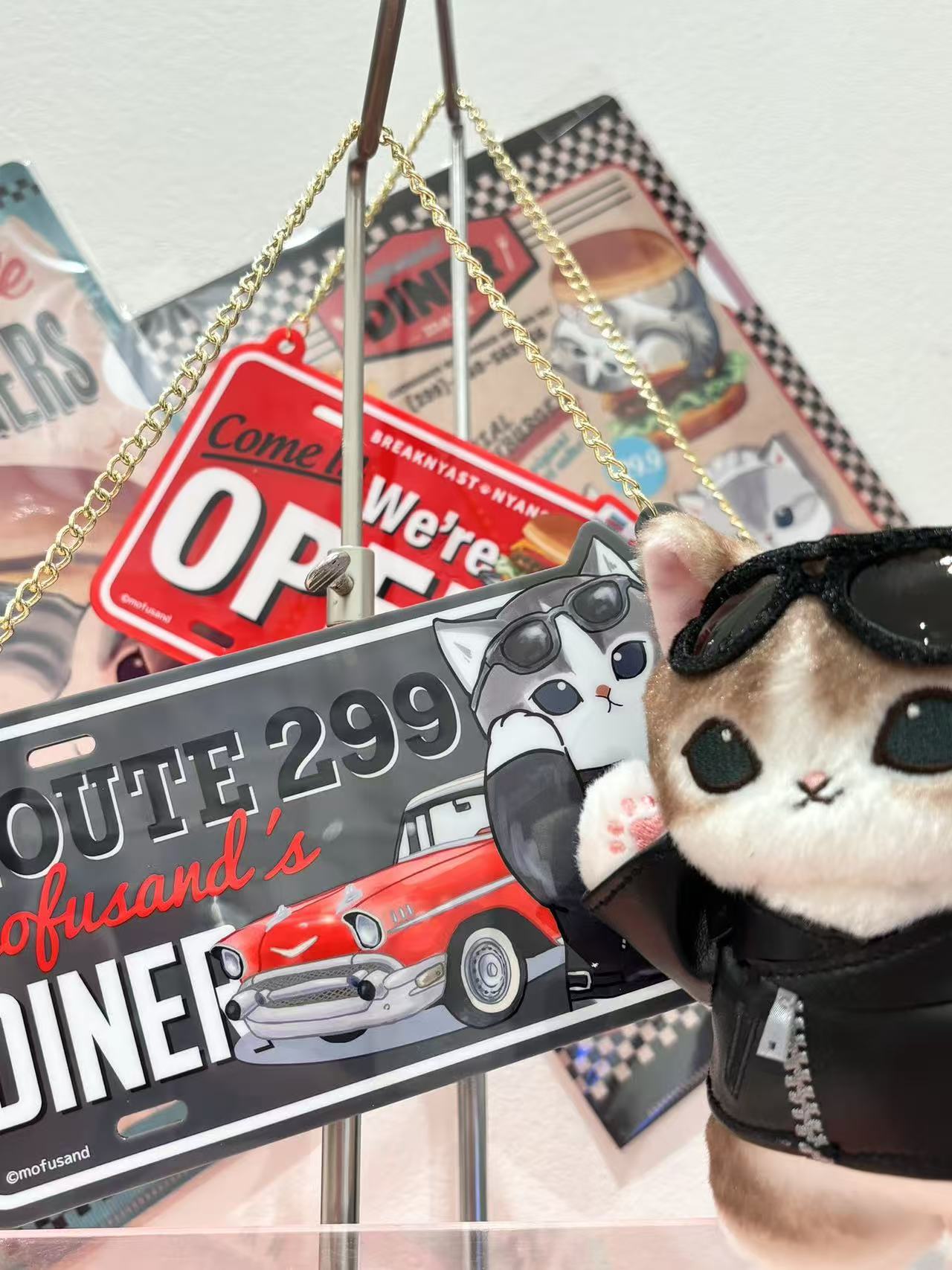Mofusand｜Diner Acrylic Door Plate (Leather Jacket Meow)｜H100 x W182mm approx.