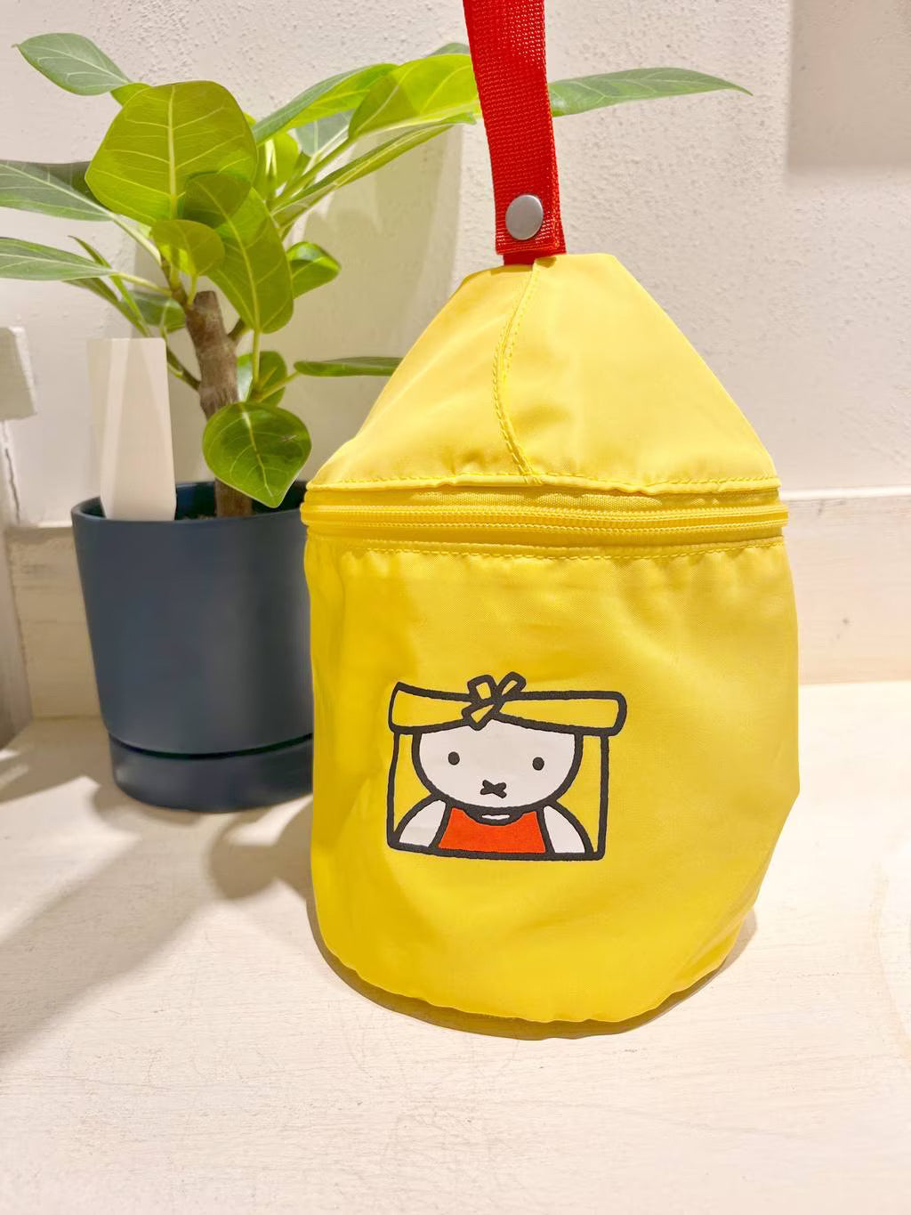 Miffy米菲｜防水易清洗可悬挂可直接放置垃圾袋/车用/外出/野营等｜约H26*W13*D17cm