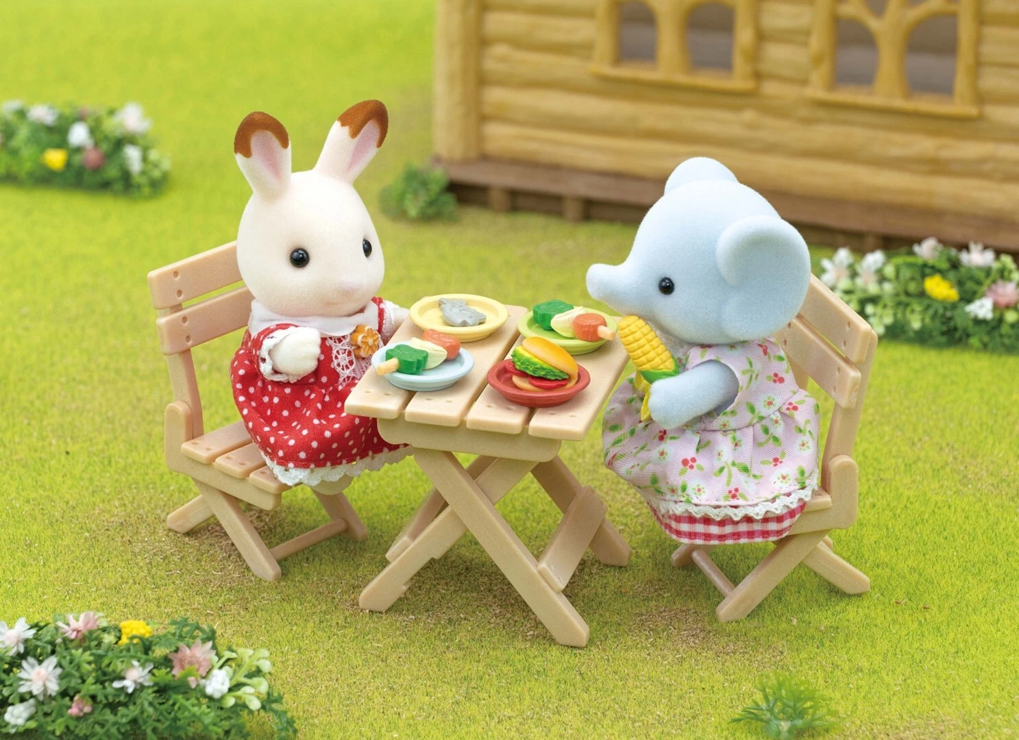 SylvanianFamilies｜Elephant Girl BBQ Picnic Set 5640