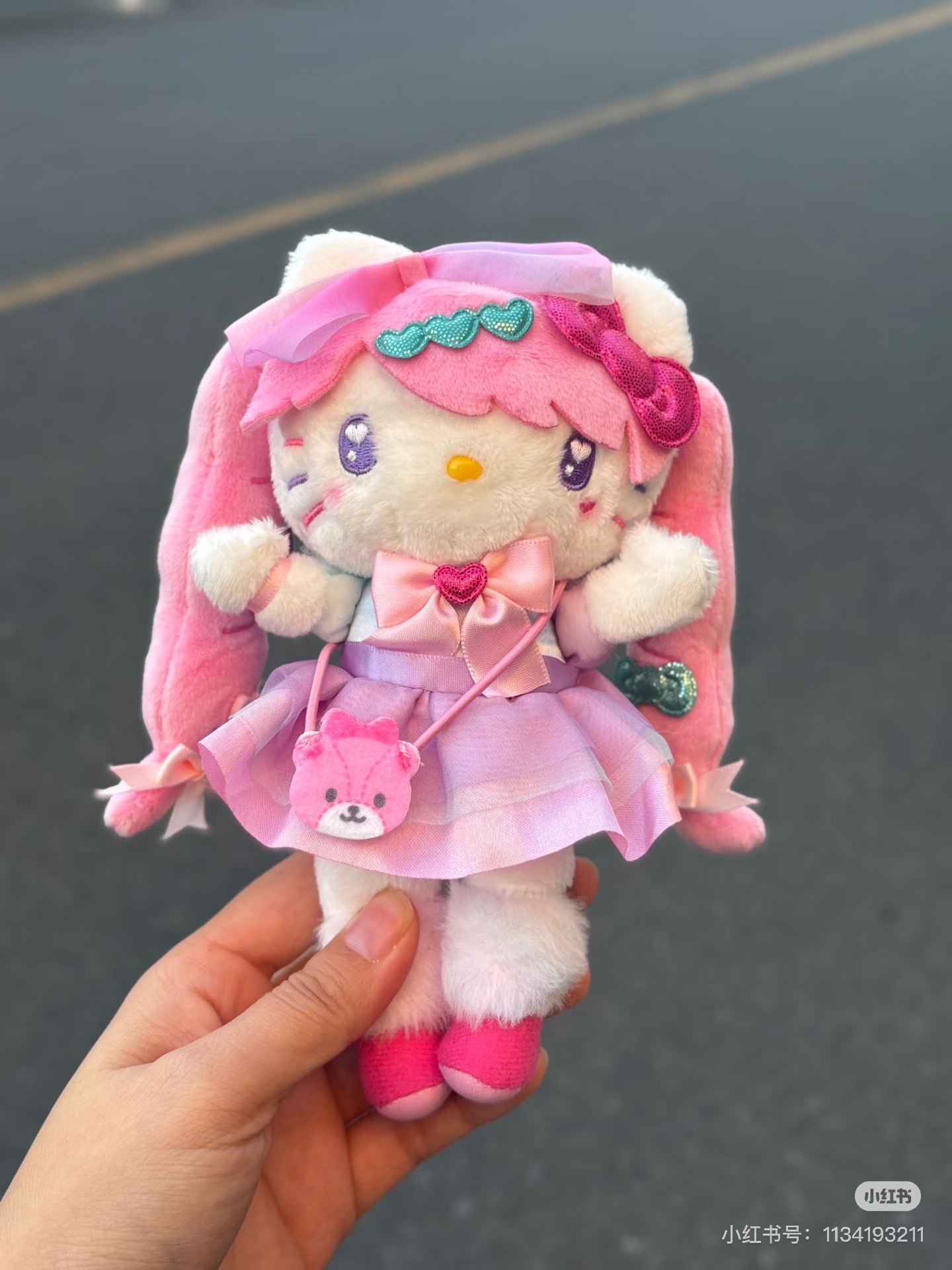 【limit 1】Sanrio｜HARAJUKU STORE &amp; CAFÉ OPENS ITS DCDRS! long legs Mascot Holder /Plush Keychain