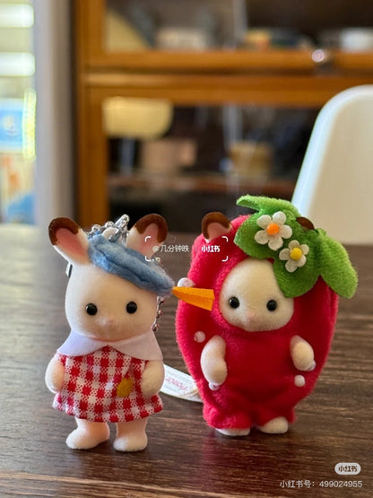 【limit 1】SylvanianFamilies｜Calico Critters Chocolate Rabbit Strawberry Keychain