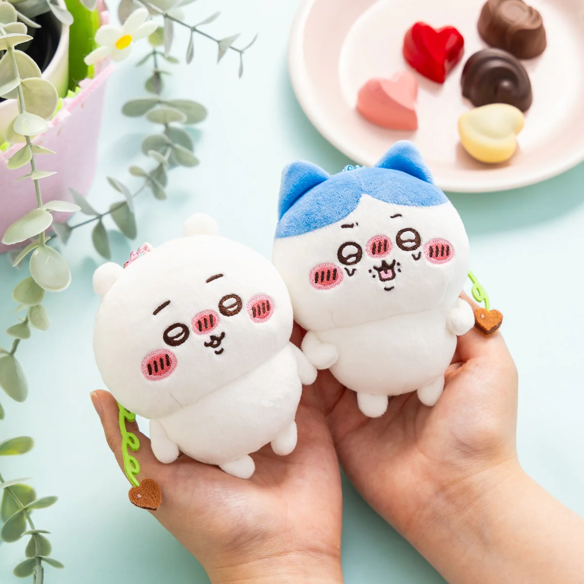 chiikawa｜Slightly Tipsy Mascot Holder /Plush Keychain｜H105×W80×D60mm approx.