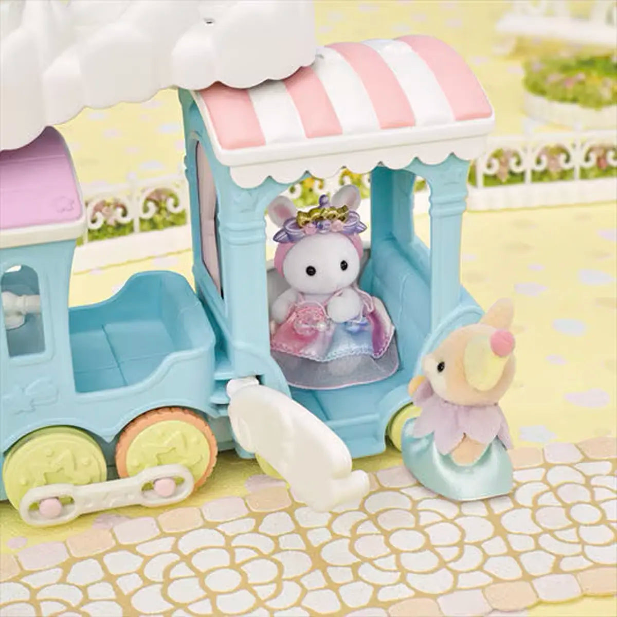 SylvanianFamilies森贝儿家族｜Floating Cloud Rainbow Train-Fennec Fox Baby Yulie云朵彩虹列车耳阔狐套组/玩具/过家家5702