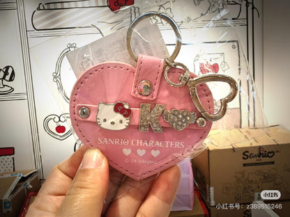 【limit 2】Sanrio三丽鸥｜Initial Heart Keychain偶像应援水钻字母DIY随心搭爱心钥匙扣/全8种｜1枚入