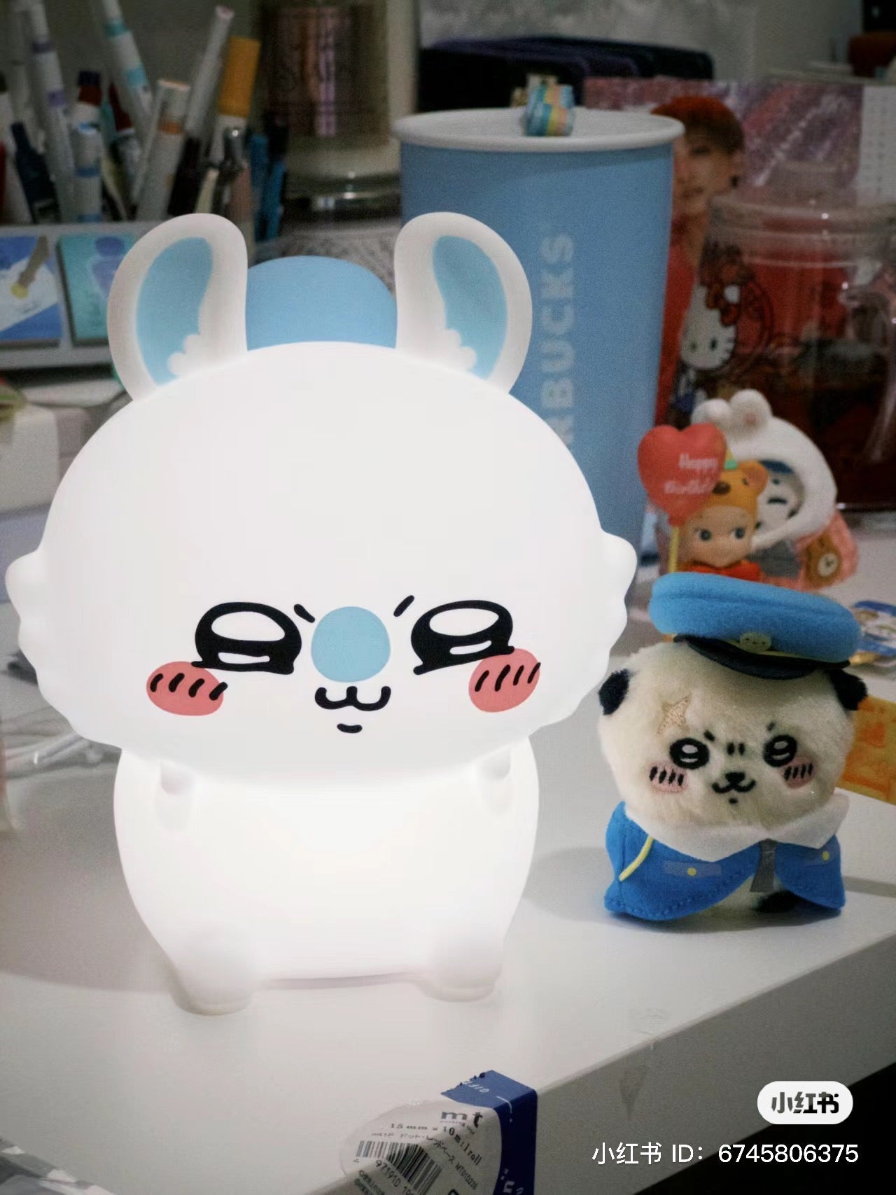 Chiikawa 吉伊卡哇｜柔软可捏捏硅胶质地柔和小夜灯/4档亮度切换/USB充电式/可无线