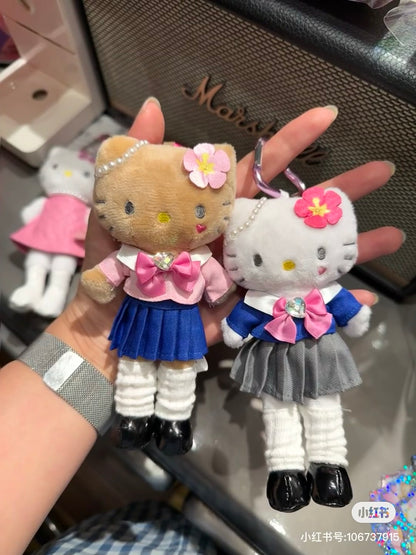 HelloKitty｜Style Up Mascot Holder /Plush Keychain｜H14.7 × W7.0 × D4.2 cm approx.