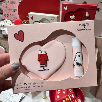 Snoopy史努比｜Cosme Kitchen Products PEANUTS硅胶钥匙扣挂件+润唇膏套组｜约152.0 x 35.0 x 113.5 mm