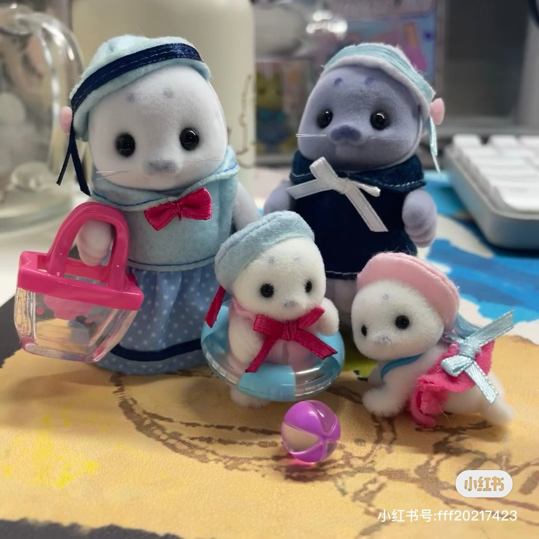 SylvanianFamilies森贝儿家族｜Seal Family海豹家族一家四口植绒站宝套组/玩具/过家家5759