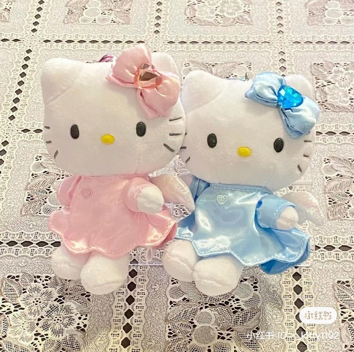 HelloKitty｜Sanrio Angel Mascot Holder /Plush Keychain｜107×80×75mm approx.