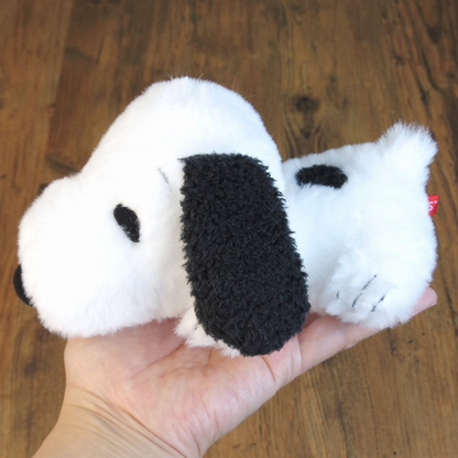 Snoopy史努比｜Nakajima Plush Toy Fuwakuta Plush Toy Mocha S毛茸茸趴趴掌上公仔/玩偶｜约4.1x1.6x4.1cm