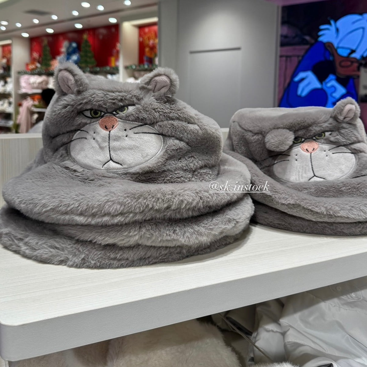 Disney迪士尼｜Lucifer WINTER PARK FASHION HAT东迪冬日限定路西法毛绒渔夫帽/帽子｜头围约60cm