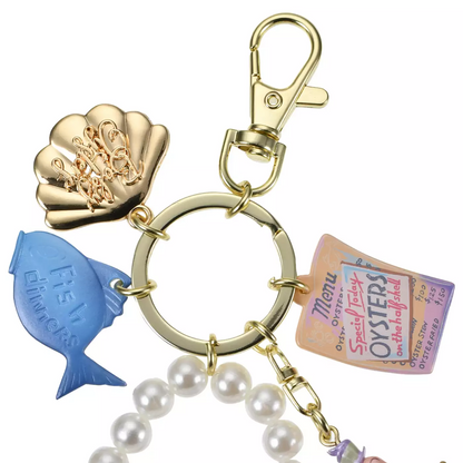Disney｜Young Oyster &amp; Walrus Keychain/Keyring