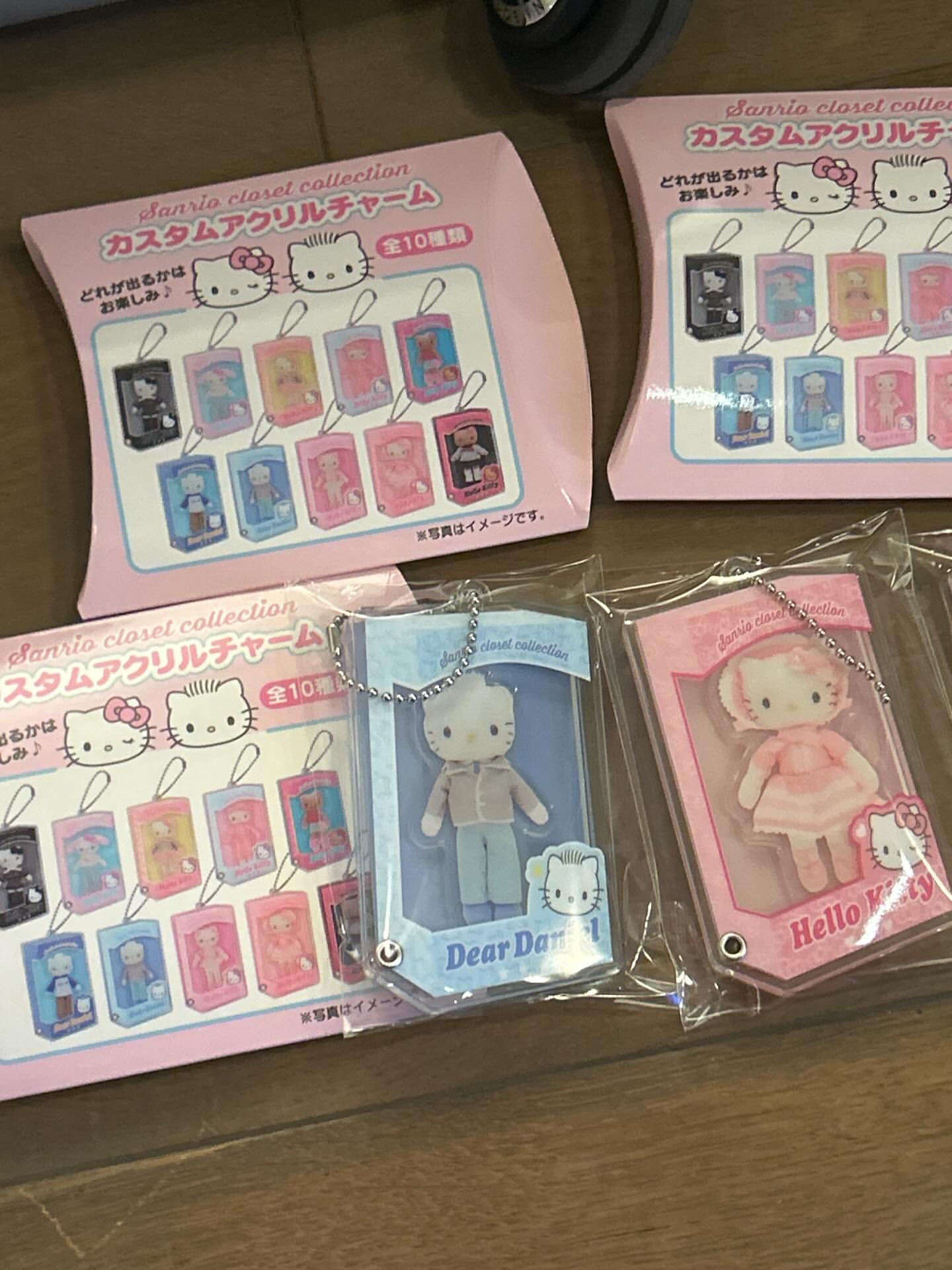 Hello Kitty｜Closet Collection Doll Dear Daniel &amp; Hello Kitty Acrylic Charm mystery bag/blind box/All 10 types｜1pcs