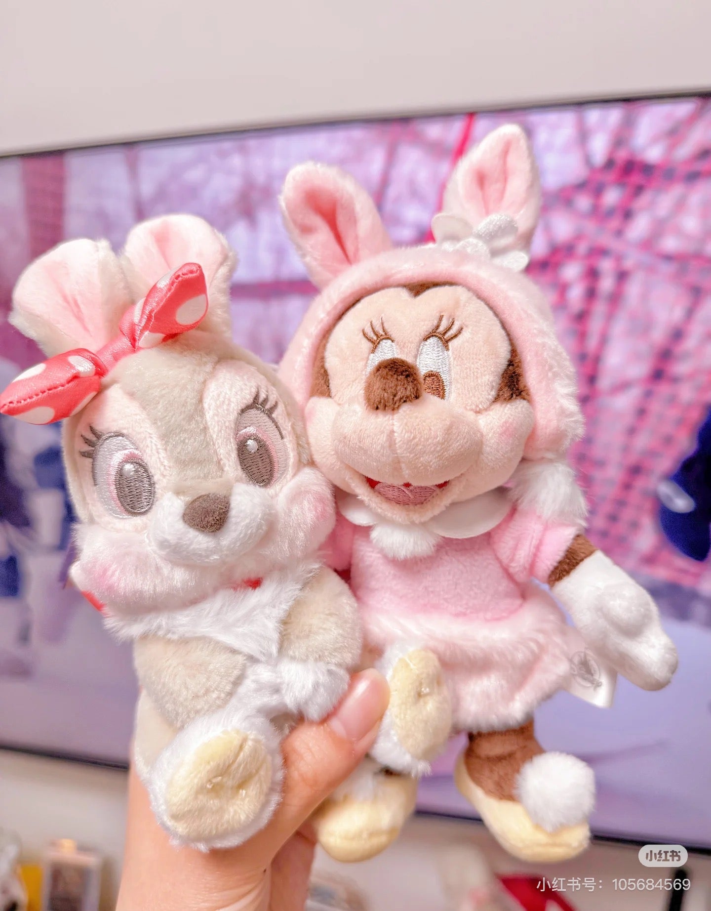 Disney｜UniBestiez Ein Rabbit Mascot Holder /Plush Keychain｜5.5 × 7 × 8.5cm approx.