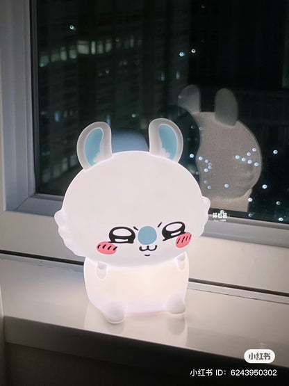 Chiikawa 吉伊卡哇｜柔软可捏捏硅胶质地柔和小夜灯/4档亮度切换/USB充电式/可无线