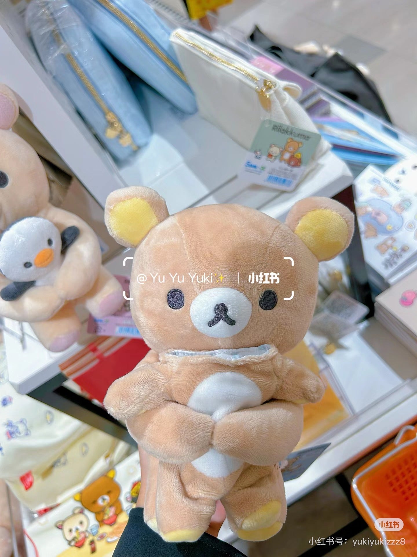 Rilakkuma轻松熊｜ Favorite Things Plush Smartphone Stand San-X毛绒玩偶手机支架/衣服和企鹅可分离｜约180×140×110mm