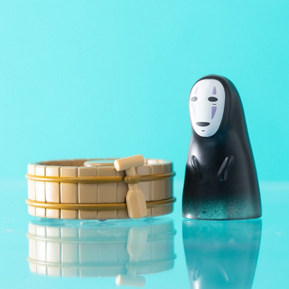 Tomica｜Studio Ghibli Dream TOMICA 10 Spirited Away Kaonashi No Face Figure Car Toy 多美卡 × 吉卜力宫崎骏《千与千寻》无脸男模型玩具车/摆件｜约W4.8×H5.2×D3.5 cm