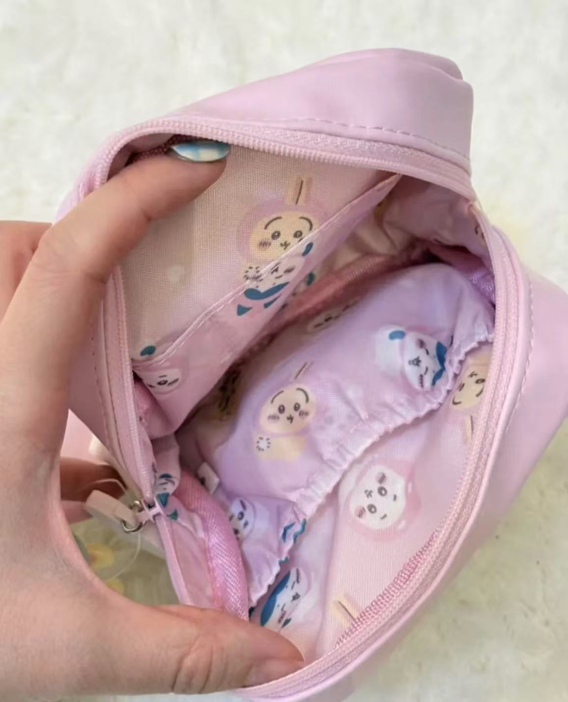 Chiikawa｜Peach series Square pouch｜H130×W130×D40mm approx.