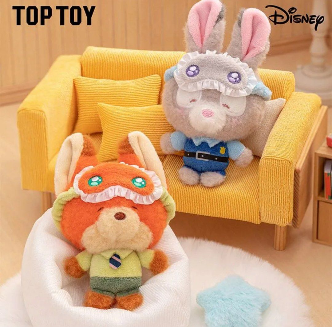 TOP TOY Disney Squinting Sleepwear Series Plush Pendant Blind Box