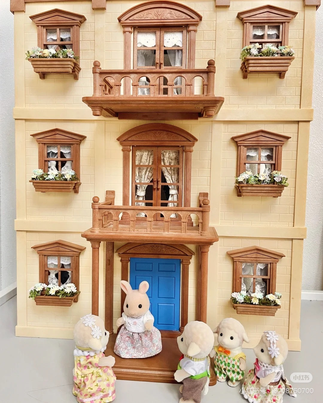 SylvanianFamilies森贝儿家族｜Sheep Family绵羊家族一家四口植绒站宝套组/玩具/过家家5619