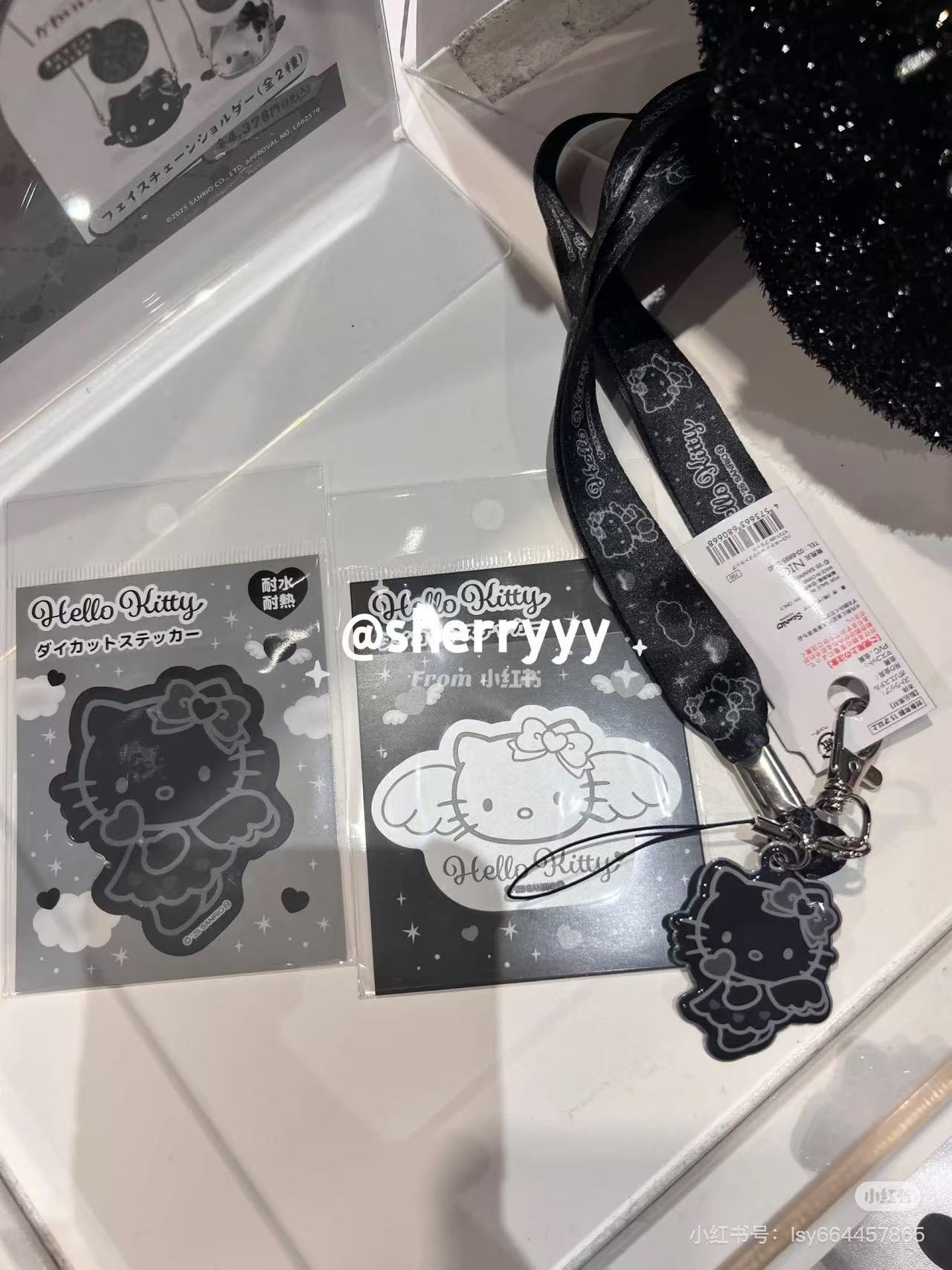 Hello Kitty｜Angel Diecut Sticker｜H62xW70mm approx.