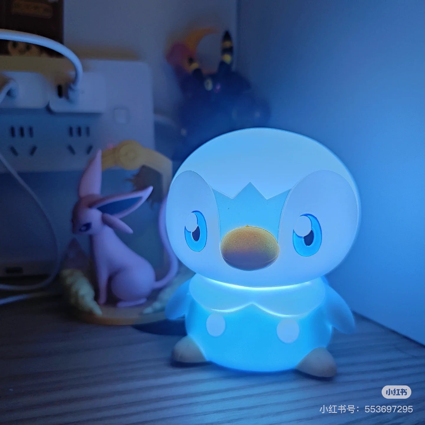 Pikachu皮卡丘｜Takara Tomy Pokemon-Pokepeace Puni Kyun Light - Piplup 宝可梦软软捏捏多段变光波加曼小夜灯｜约15 x 15 x 10cm