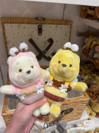 Disney｜2024 HONEY DAY 超萌粉嫩蜜蜂噗噗公仔/玩偶/挂件/可脱帽｜M約高さ39×幅28×奥行き22cm/挂件約 高さ19×幅13.5×奥行き8cm