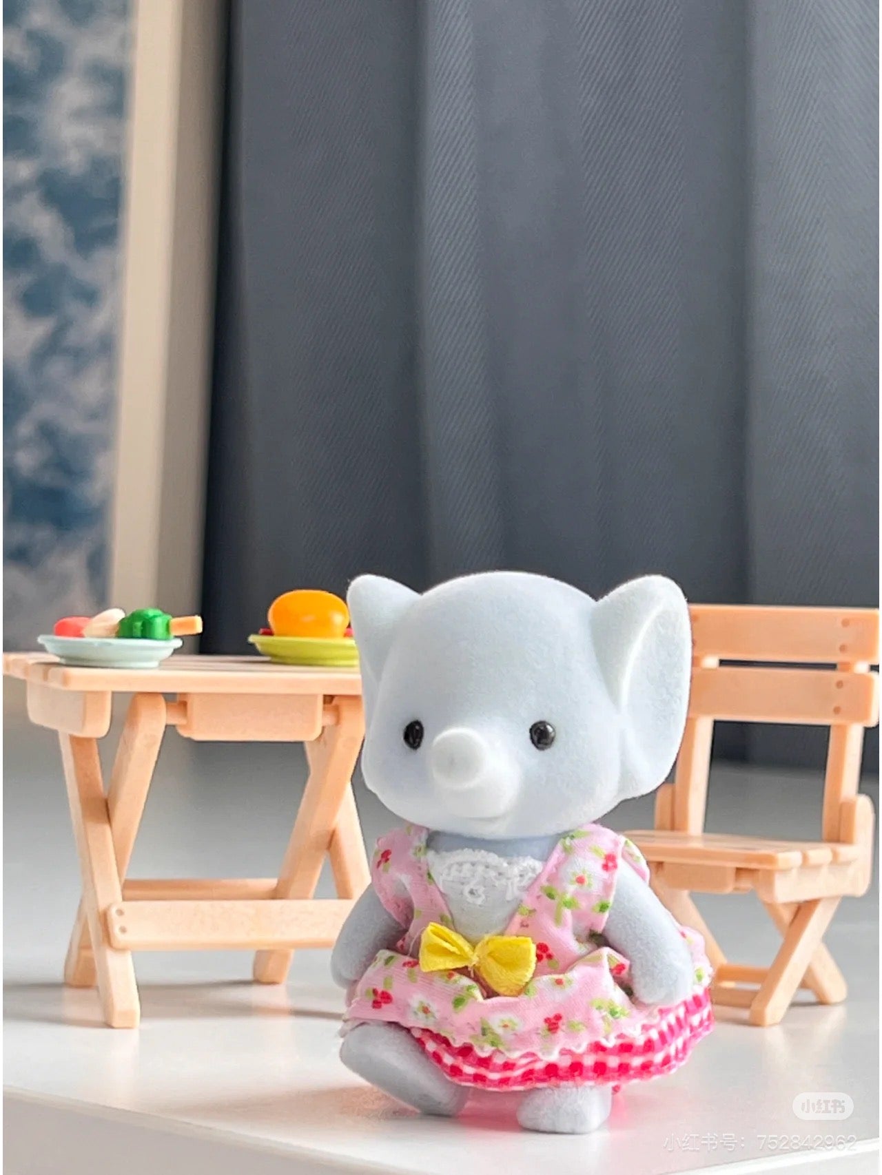SylvanianFamilies｜Elephant Girl BBQ Picnic Set 5640