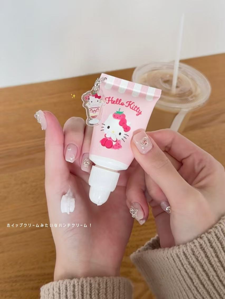 Sanrio｜SHOBIDO Whipped hand cream with Sanrio acrylic charm  blindbox/All 10 types｜1pcs