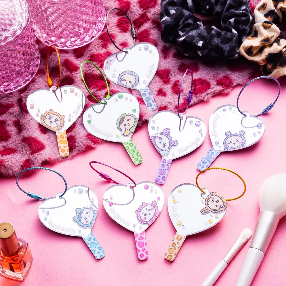 chiikawa｜Sweatshirt Style Leopard Mini Mirror Keychain mystery bag/blind box/All 8 types｜1pc