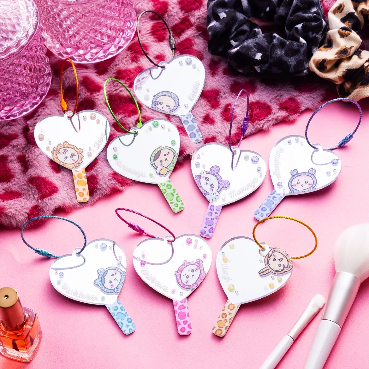 chiikawa｜Sweatshirt Style Leopard Mini Mirror Keychain mystery bag/blind box/All 8 types｜1pc