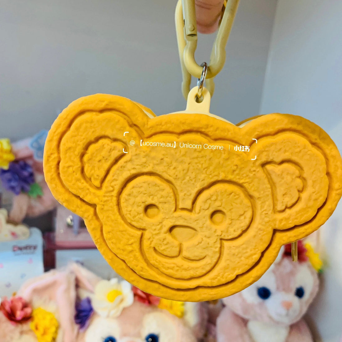 【会有补货,限购1】Disney迪士尼|2024东迪春日复活节限定duffy达菲黄油夹心饼干零钱包挂件/包挂