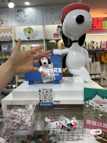 Snoopy｜原宿限定粉帽帽史努比挂件｜约W7.5xH9xD5.5c?m