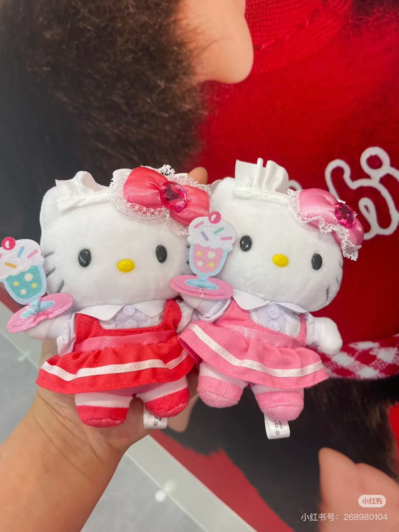Hello kitty｜Lolita Fashion Mascot Holder /Plush Keychain｜H120 x W85 x D65mm approx.