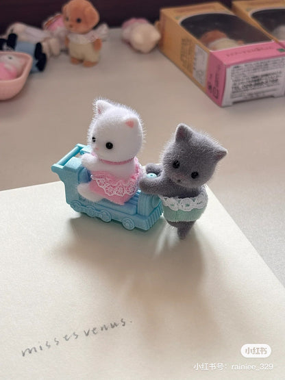 SylvanianFamilies森贝儿家族｜Persian Cat Twins 波斯猫双胞胎宝宝推车套组/玩具/过家家5457