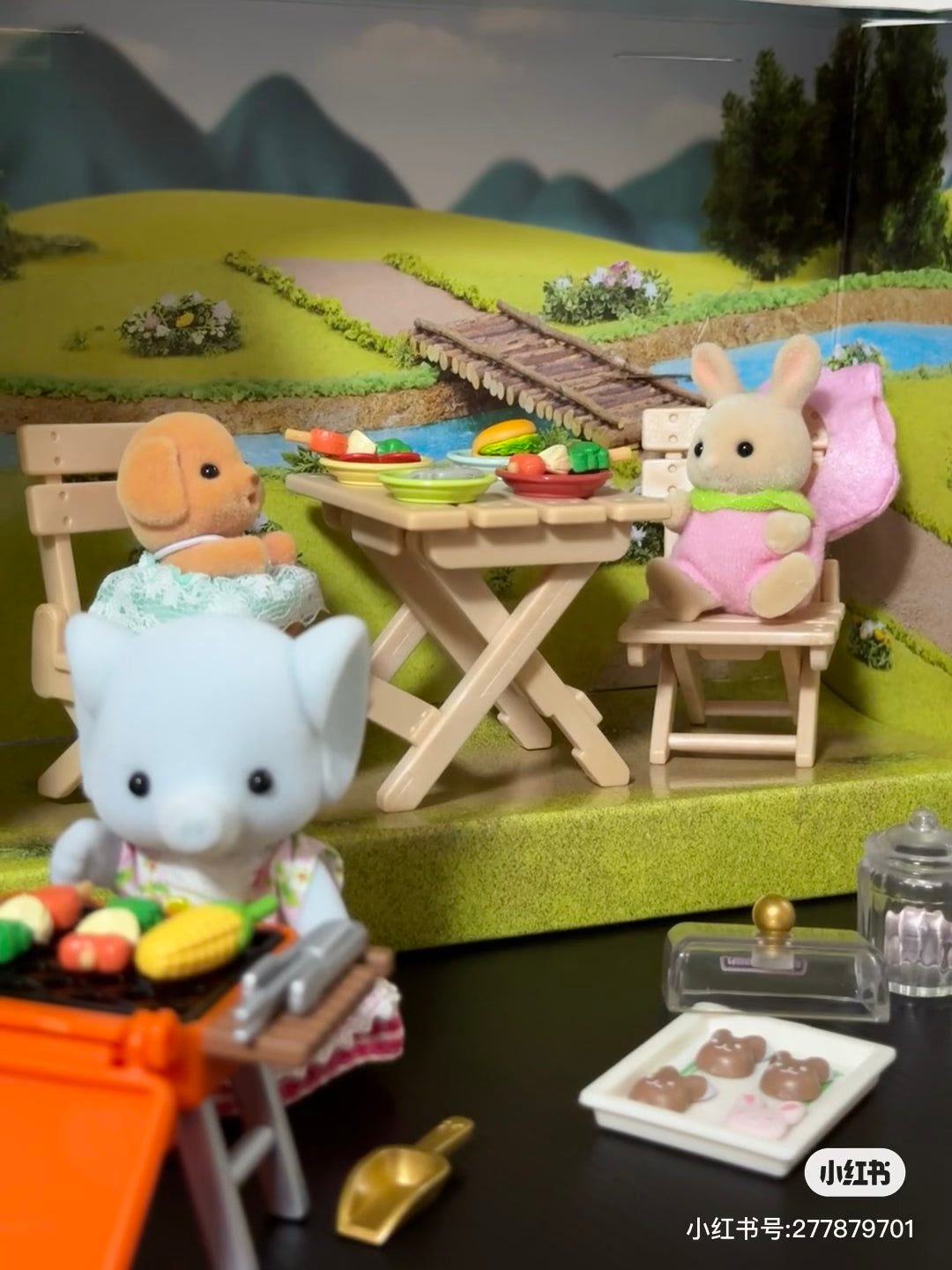 SylvanianFamilies｜Elephant Girl BBQ Picnic Set 5640
