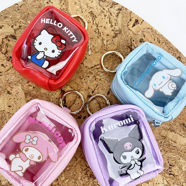 Sanrio｜ Mini Pouch with Carabiner｜H87 x W70 x D47mmapprox.